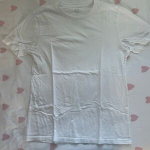GAP White Short Sleeve Tee